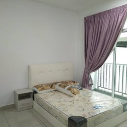Balcony-Room-Twin-danga-Johor-Bahru-Room-Rental-MyVpsGroup-Digital-Marketing-Malaysia-1