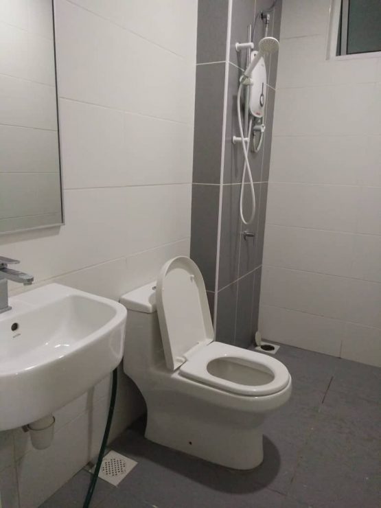 Master-Room-Twin-danga-Johor-Bahru-Room-Rental-MyVpsGroup-Digital-Marketing-Malaysia-4